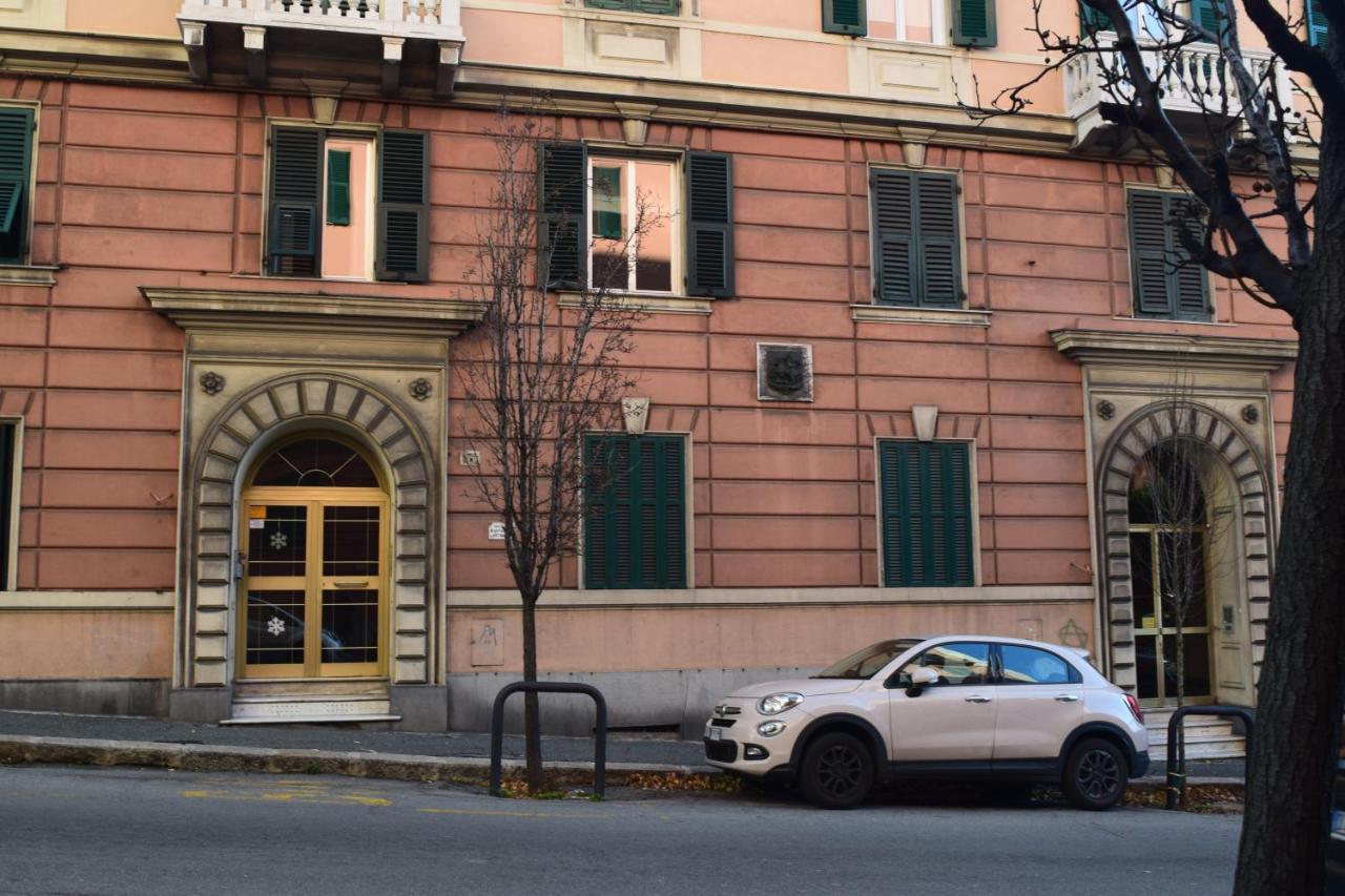 Hôtel Xenia à Gênes Extérieur photo
